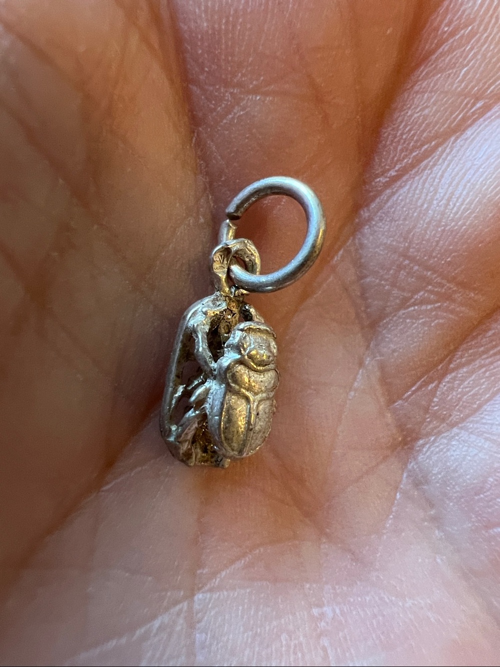Vintage Egyptian Scarab Beatle Sterling Silver charm - Picture 2 of 4